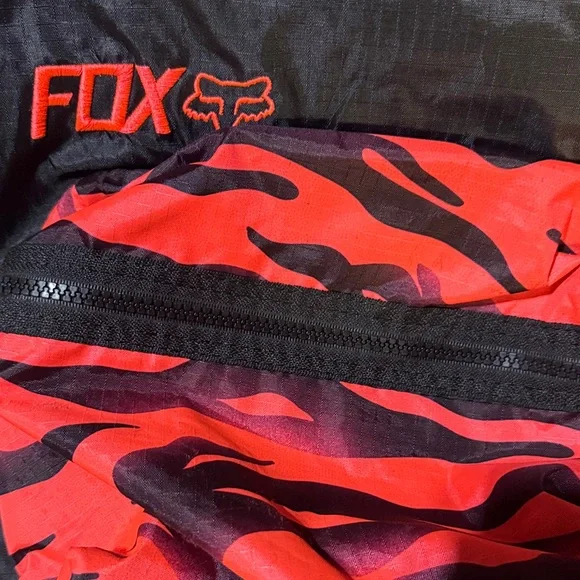 Fox Black and Vibrant Red Men's Backpack - Picture 5 of 5